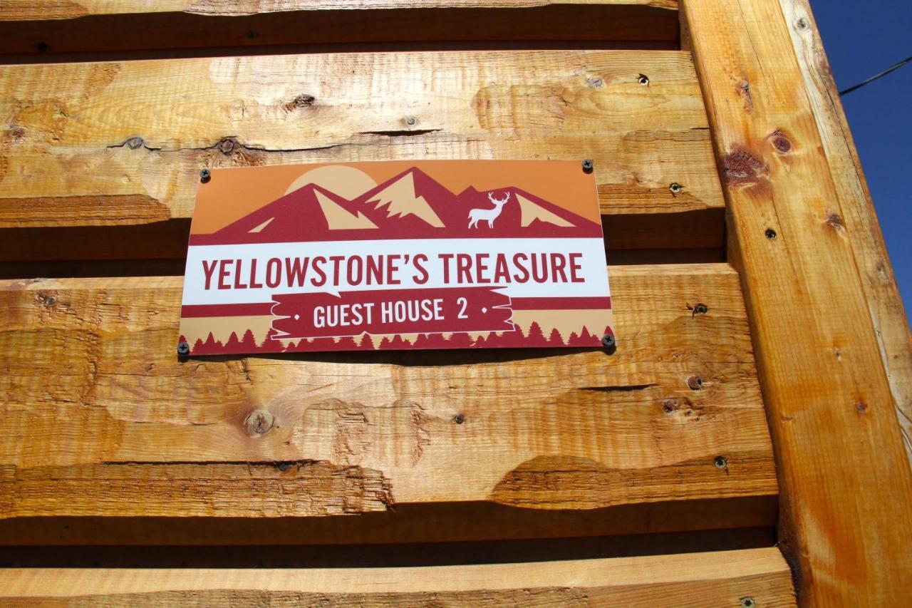 Yellowstone Treasure Guesthouses On The River Gardiner Exterior foto